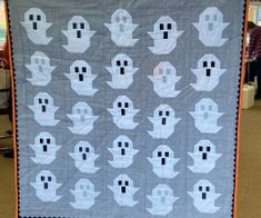 Lisa's halloween quilt - ghosts